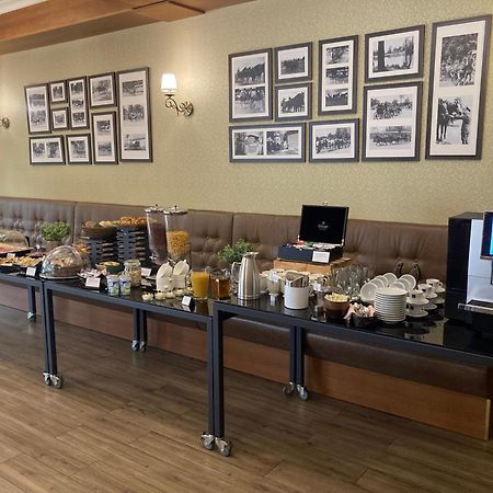 Bed and Breakfast Lando Тарновске-Гуры Экстерьер фото
